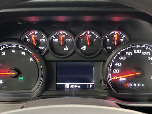 Used 2021 Chevrolet Silverado 2500 W/T w/ WT Convenience Package AWD/4WD image 16