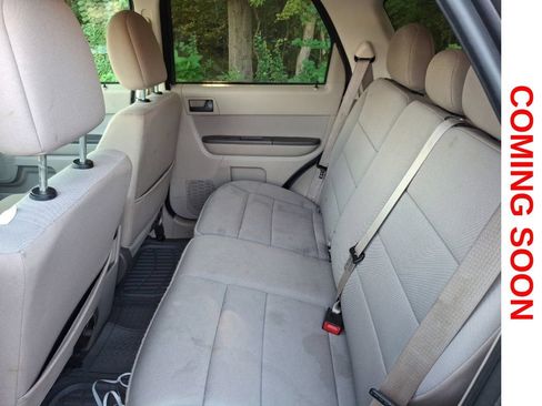 Used 2012 Ford Escape XLT AWD/4WD image 11