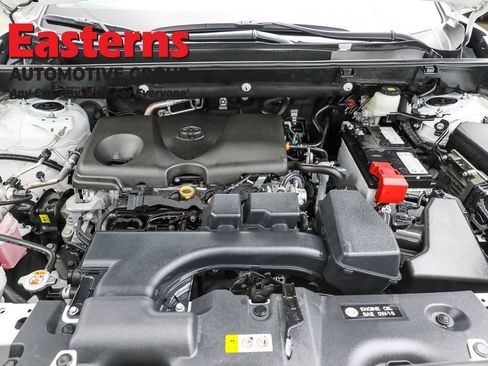 Used 2024 Toyota RAV4 LE image 7