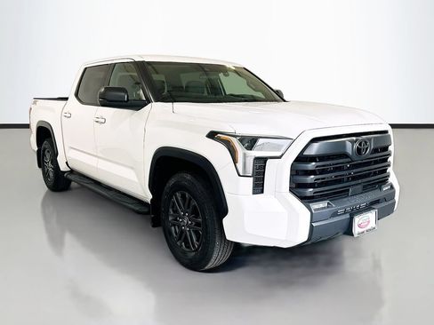 Used 2025 Toyota Tundra SR5 w/ SX Package RWD image 3