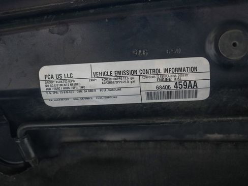 Used 2019 Jeep Wrangler Unlimited Rubicon AWD/4WD image 26