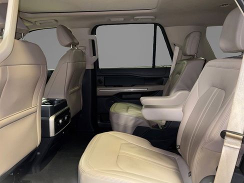 Certified 2024 Ford Expedition Limited image 10