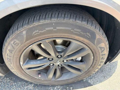 Used 2022 Acura MDX FWD image 9