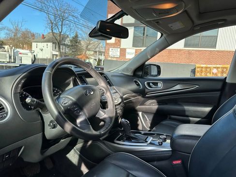 Used 2020 INFINITI QX60 Luxe w/ Essential Package image 6