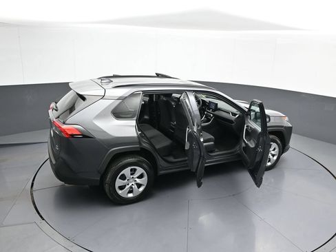 Used 2020 Toyota RAV4 LE w/ All Weather Liner Package AWD/4WD image 44