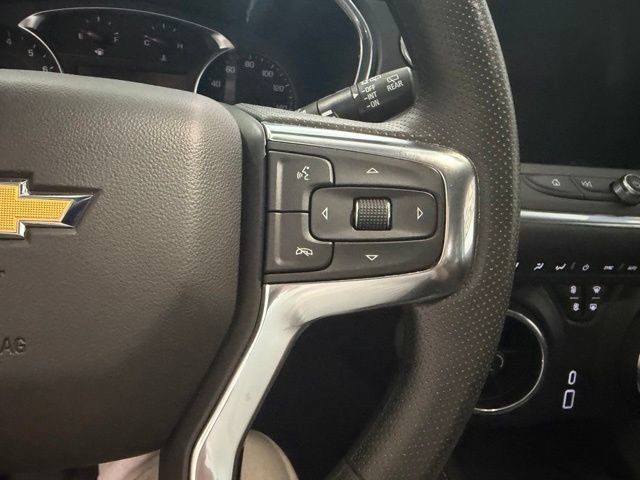Used 2024 Chevrolet Blazer LT w/ Convenience Package AWD/4WD image 13