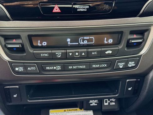 Used 2021 Honda Pilot Special Edition image 18