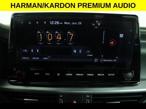 Used 2022 Kia Forte GT-Line w/ GT-Line Premium Package FWD image 11