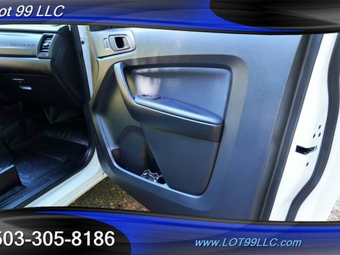 Used 2019 Ford Ranger XL w/ Equipment Group 101A Mid RWD image 18