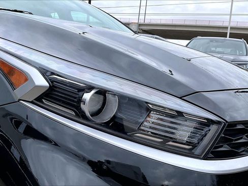 Used 2024 Kia Forte LXS image 25