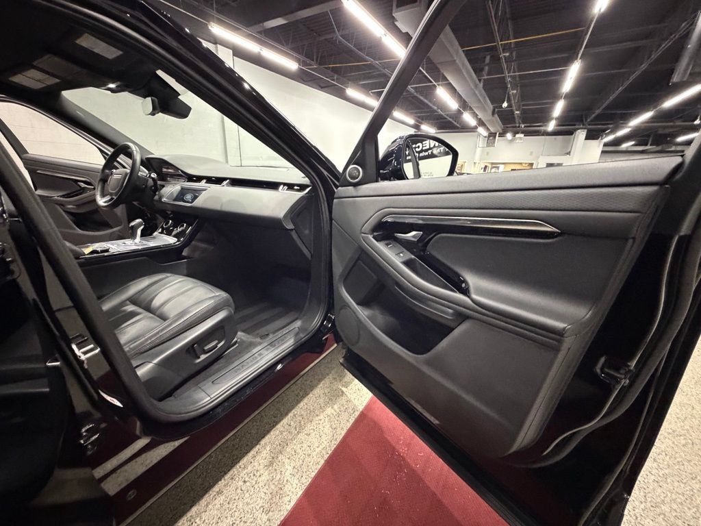 Used 2020 Land Rover Range Rover Evoque S AWD/4WD image 29