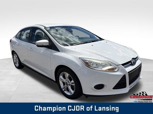 Used 2014 Ford Focus SE FWD image 8