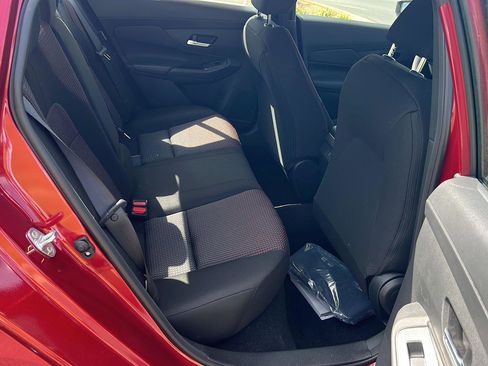 New 2026 Nissan Sentra SR w/ Floor Mat Package FWD image 12