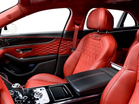 Used 2021 Bentley Flying Spur W12 w/ First Edition Specification AWD/4WD image 21
