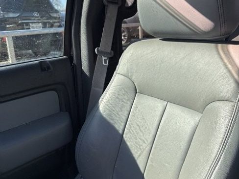 Used 2014 Ford F150 XLT w/ Equipment Group 302A Luxury image 6