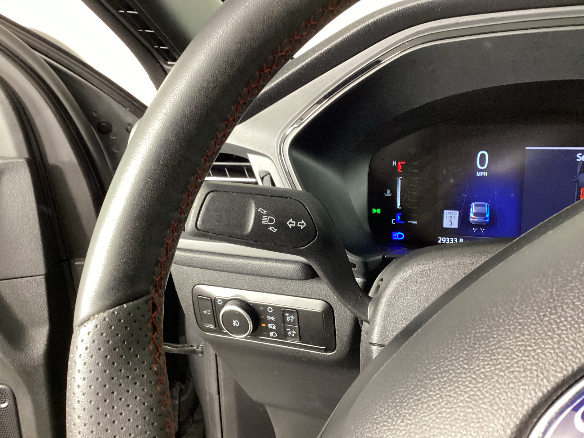 Used 2023 Ford Escape ST-Line Select w/ Tech Pack #1 AWD/4WD image 19