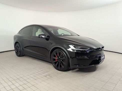 Used 2023 Tesla Model X Plaid AWD/4WD image 7