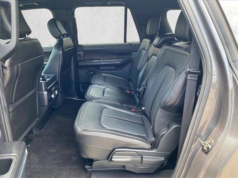 Used 2018 Ford Expedition Max Limited w/ Equipment Group 301A AWD/4WD image 26