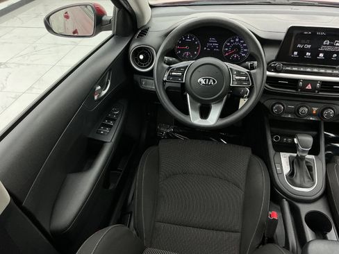 Used 2020 Kia Forte LXS FWD image 32