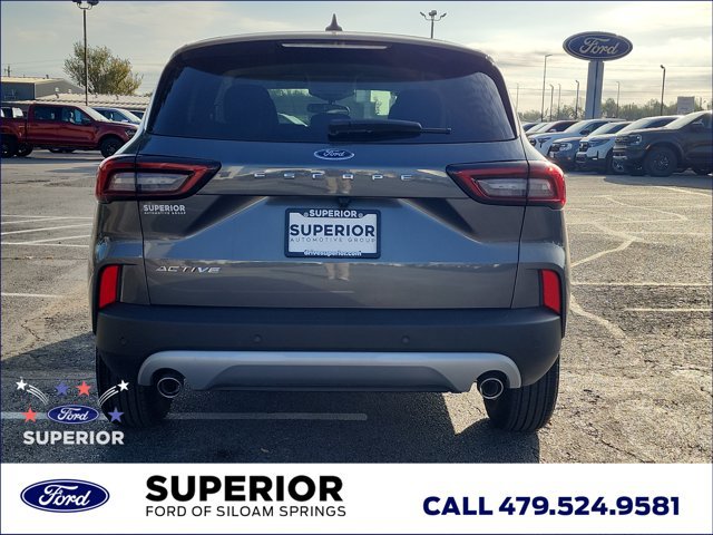 Used 2026 Ford Escape Active w/ Active Premium Tech Pack FWD image 5