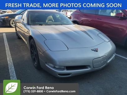 Used 2000 Chevrolet Corvette Coupe w/ Roof Pkg