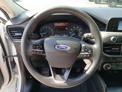 Used 2022 Ford Escape S AWD/4WD image 21
