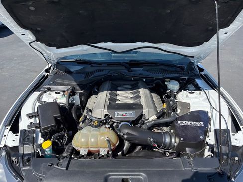 Used 2015 Ford Mustang GT Premium w/ Equipment Group 401A RWD image 30