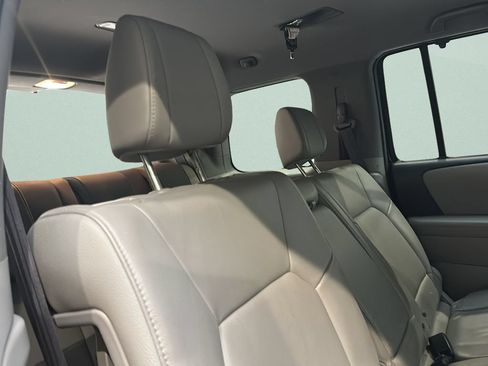 Used 2013 Honda Pilot Touring image 24