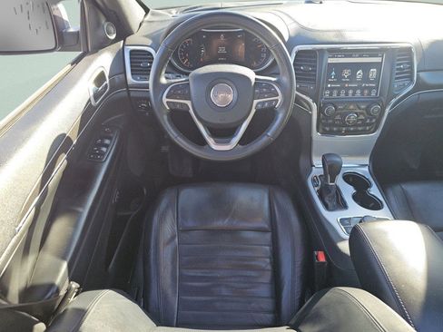 Used 2018 Jeep Grand Cherokee Limited image 4