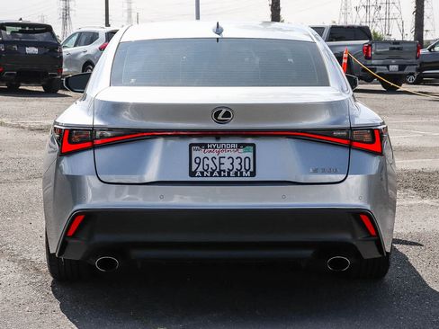 Used 2021 Lexus IS 300 w/ Comfort Package RWD image 8
