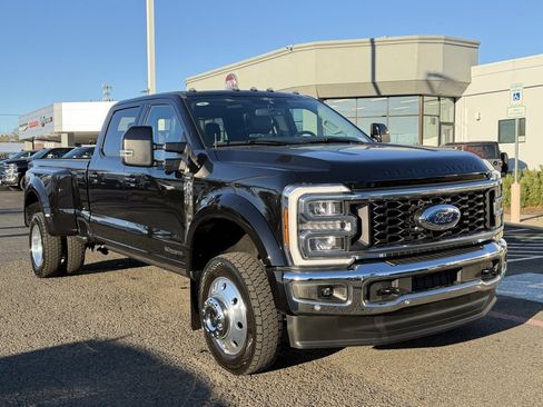 Used 2024 Ford F450 Lariat w/ Lariat Ultimate Package image 2