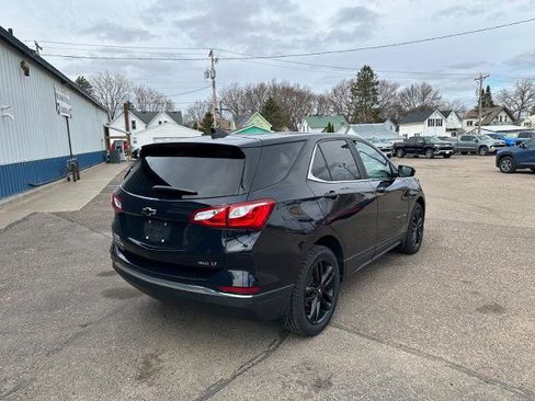 Used 2021 Chevrolet Equinox LT image 4