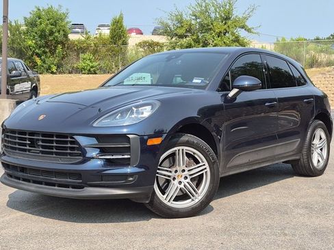 Used 2021 Porsche Macan AWD/4WD image 2