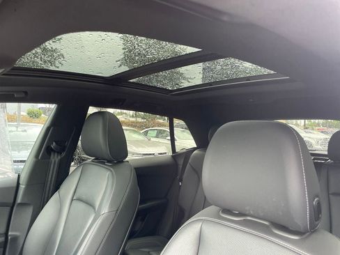 Used 2020 Audi Q8 Premium Plus AWD/4WD image 20