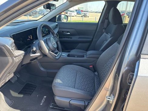 New 2026 Nissan Kicks SV FWD image 6