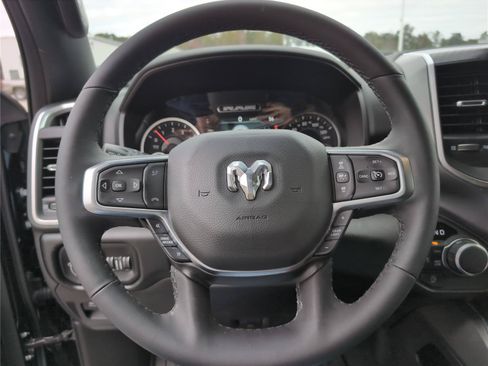 New 2026 RAM 1500 Big Horn AWD/4WD image 23