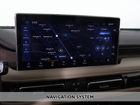 Used 2023 Lincoln Nautilus Reserve w/ Equipment Group 201A AWD/4WD image 3