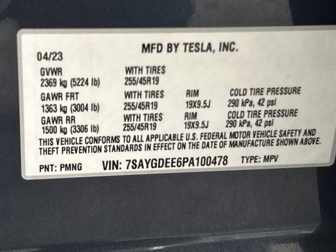 Used 2023 Tesla Model Y Long Range AWD/4WD image 48