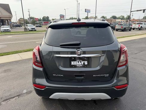 Used 2018 Buick Encore Essence AWD/4WD image 4