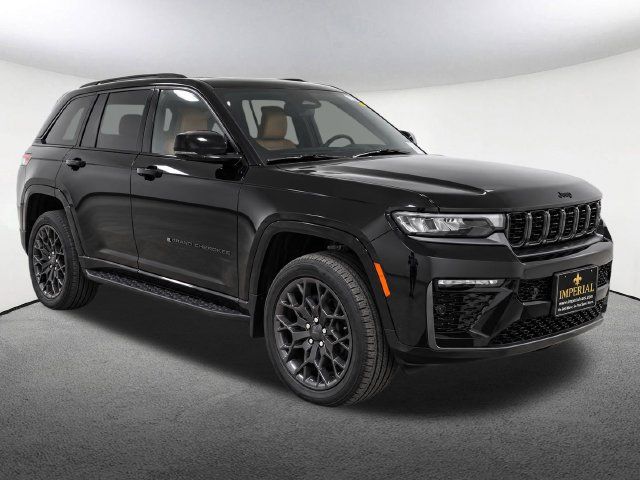 Used 2026 Jeep Grand Cherokee Summit w/ Obsidian Package AWD/4WD image 2