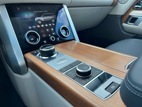 Used 2019 Land Rover Range Rover HSE image 60