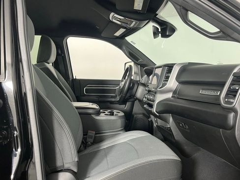 Used 2024 RAM 2500 Big Horn w/ Bed Utility Group image 31