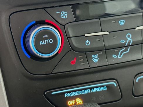 Used 2018 Ford Escape SE w/ Ford Safe & Smart Package image 25