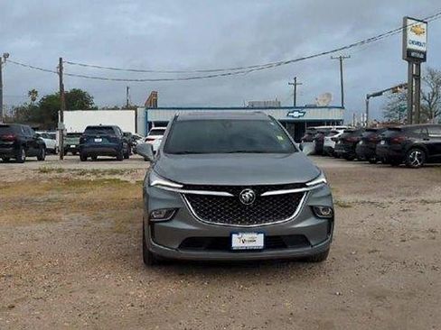 Certified 2023 Buick Enclave Avenir FWD image 3
