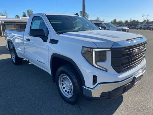 New 2026 GMC Sierra 1500 Pro w/ Pro Value Package image 3