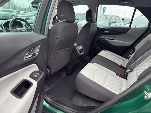 Used 2018 Chevrolet Equinox LS image 28