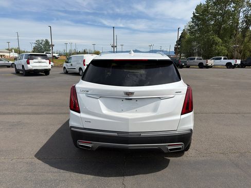 Used 2021 Cadillac XT5 Premium Luxury w/ Platinum Package AWD/4WD image 5