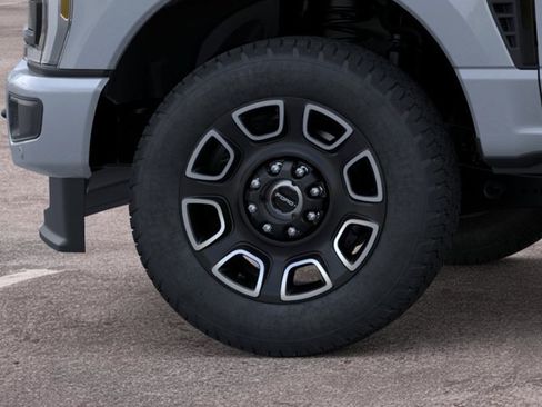 New 2026 Ford F250 Platinum AWD/4WD image 17