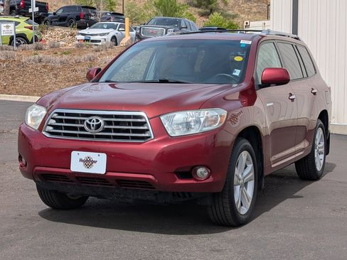 Used 2010 Toyota Highlander Limited AWD/4WD image 3