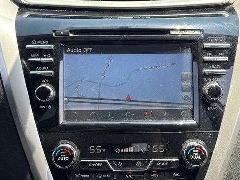 Used 2015 Nissan Murano SV AWD/4WD image 24